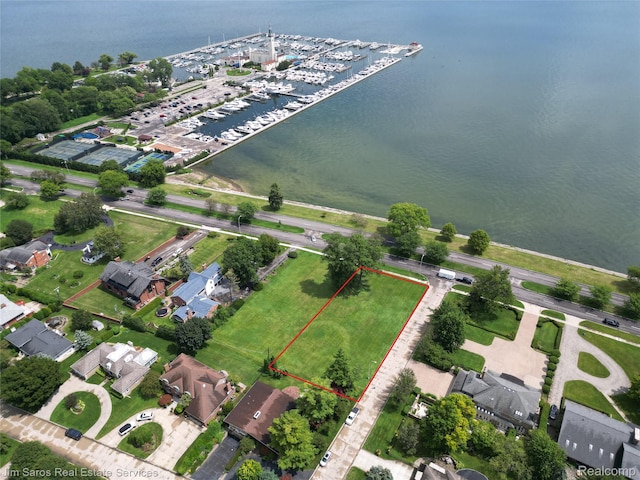 745 Lake Shore Rd, Grosse Pointe Shores, MI 48236 - photo 7