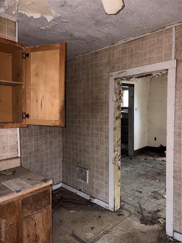 75 Portage St, Detroit, MI 48203 - photo 25