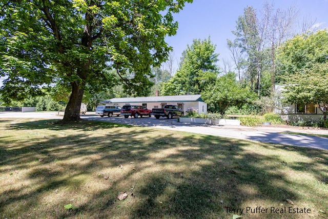 7312 Grand Haven Rd, Norton Shores, MI 49456 - photo 24