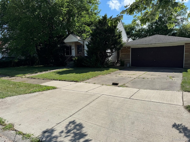 13225 Longtin St, Southgate, MI 48195 - photo 1