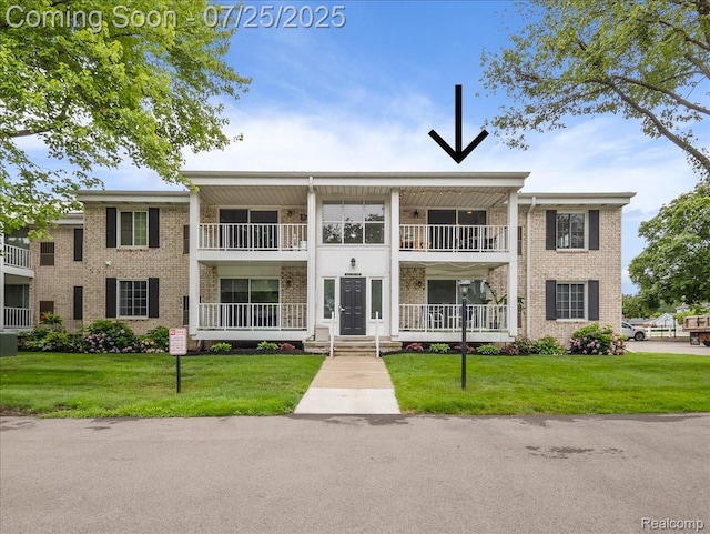 36080 Ann Arbor Trl, Livonia, MI 48150 - photo 2