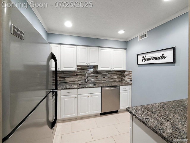 36080 Ann Arbor Trl, Livonia, MI 48150 - photo 9