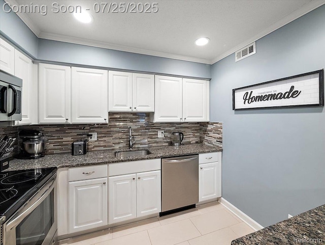 36080 Ann Arbor Trl, Livonia, MI 48150 - photo 11