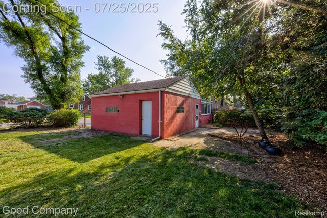 1645 Pinecrest Dr, Ferndale, MI 48220 - photo 52