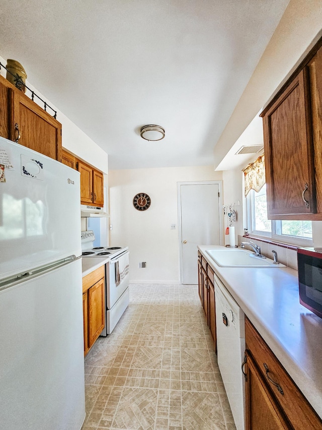 101 Lumbard St, Hillsdale, MI 49242 - photo 10