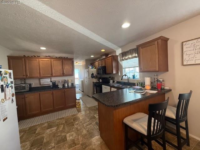 17115 Scarborough Dr, Macomb, MI 48044 - photo 6