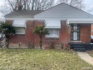 11851 Lakepointe St, Detroit, MI 48224 - photo 1