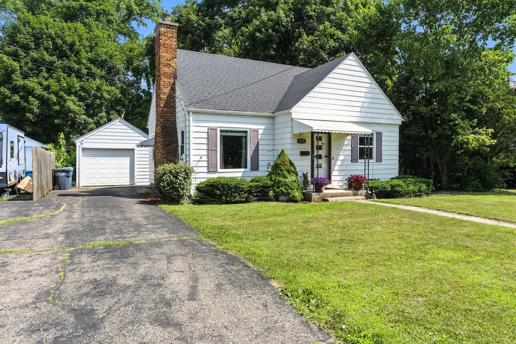 1515 Cambridge Dr, Kalamazoo, MI 49001 - photo 1
