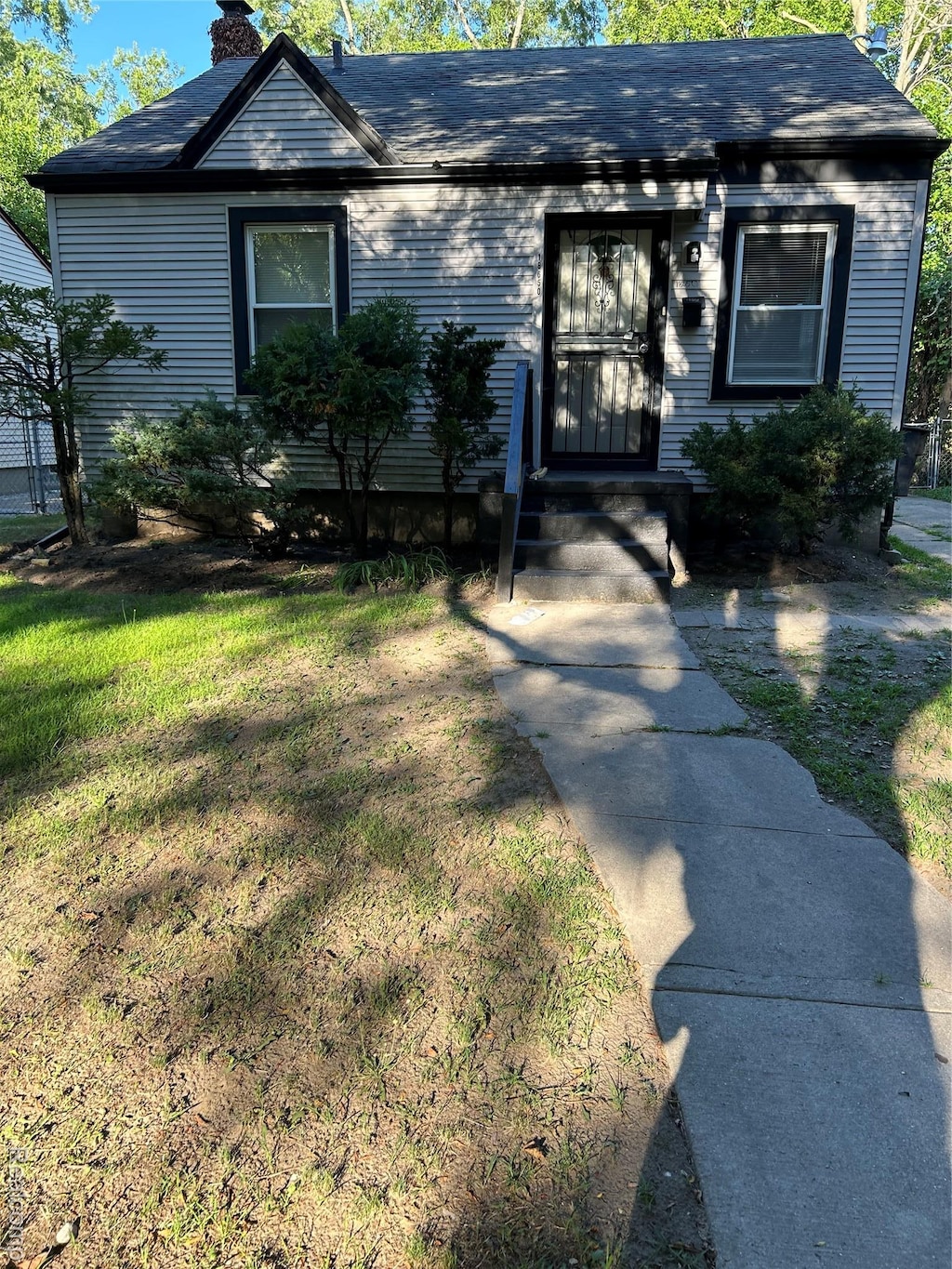 18650 Grandville Ave, Detroit, MI 48219 - photo 4
