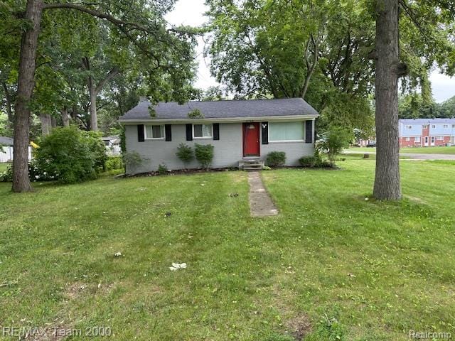 8768 Whitehorn St, Romulus, MI 48174 - photo 2
