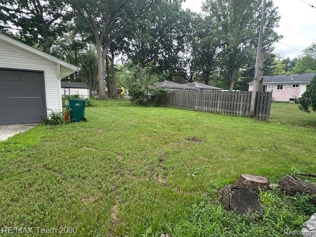 8768 Whitehorn St, Romulus, MI 48174 - photo 8