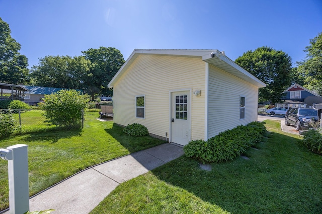 422 E Pine St, Cadillac, MI 49601 - photo 6