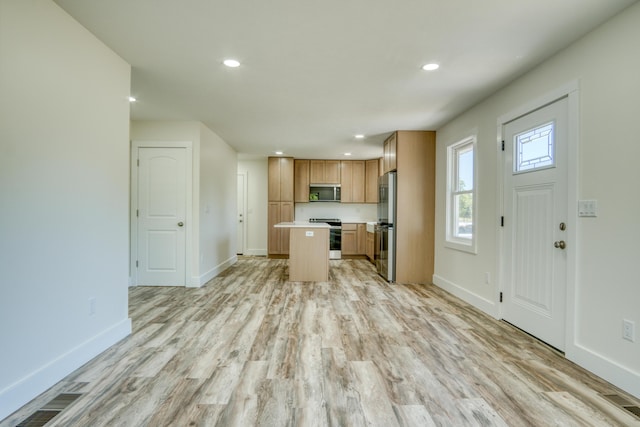 20106 W Lake Montcalm Rd, Howard City, MI 49329 - photo 8