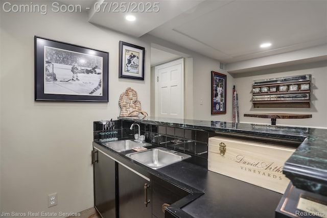 51 Lochmoor Blvd, Grosse Pointe Shores, MI 48236 - photo 40