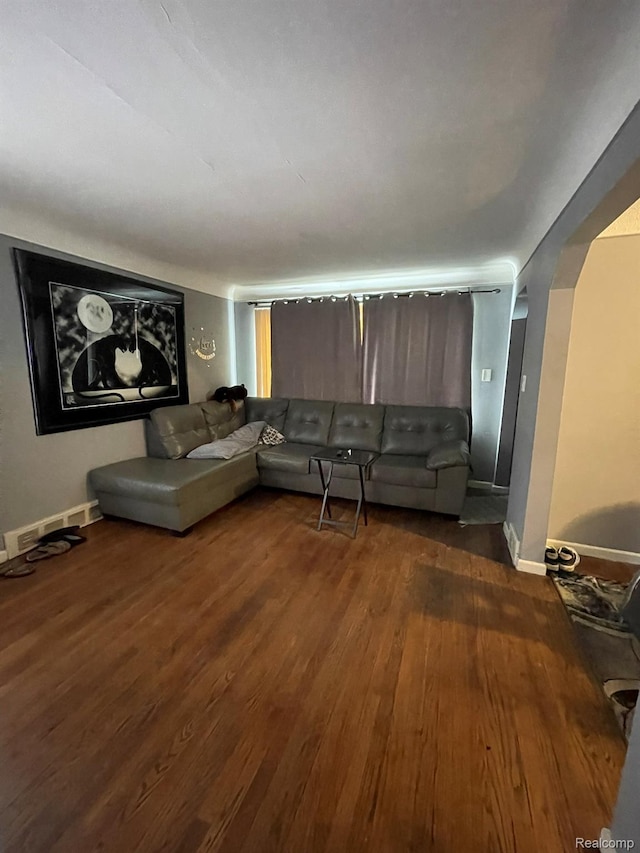 10253 Mckinney St, Detroit, MI 48224 - photo 11