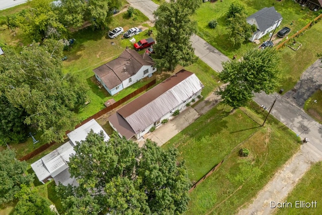 539 Price St, Ionia, MI 48846 - photo 3
