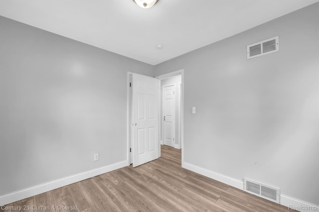 29870 Elmwood St, Garden City, MI 48135 - photo 13