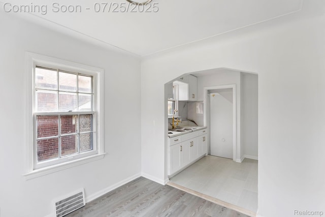 11537 Roxbury St, Detroit, MI 48224 - photo 7
