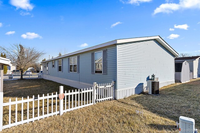 7074 Chippewa Dr, Romulus, MI 48174 - photo 3