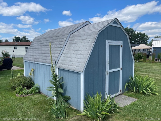 367 Pear Tree Ln, Otisville, MI 48463 - photo 5