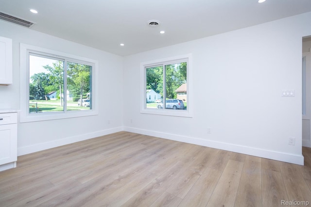 22854 Oaklane St, Roseville, MI 48089 - photo 12