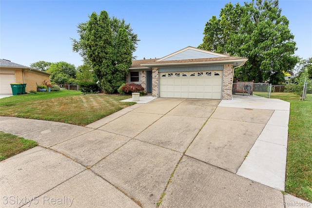 18528 Trail Ridge Ct, Brownstown, MI 48174 - photo 2
