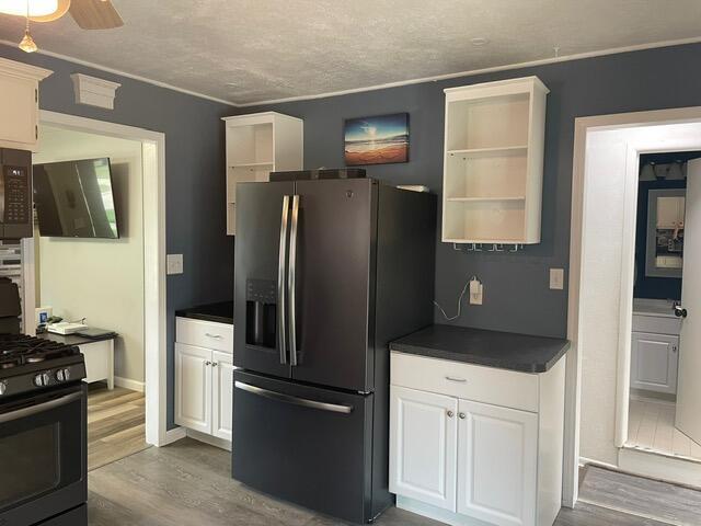 711 S Hawtorne, Westland, MI 48186 - photo 9