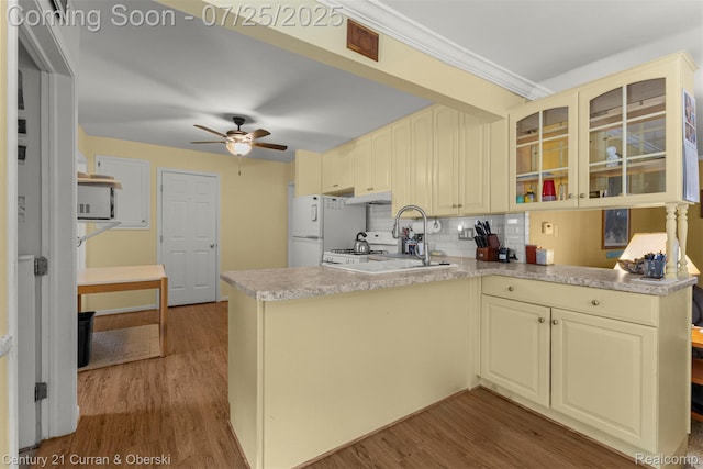 2642 Longmeadow Dr, Trenton, MI 48183 - photo 10