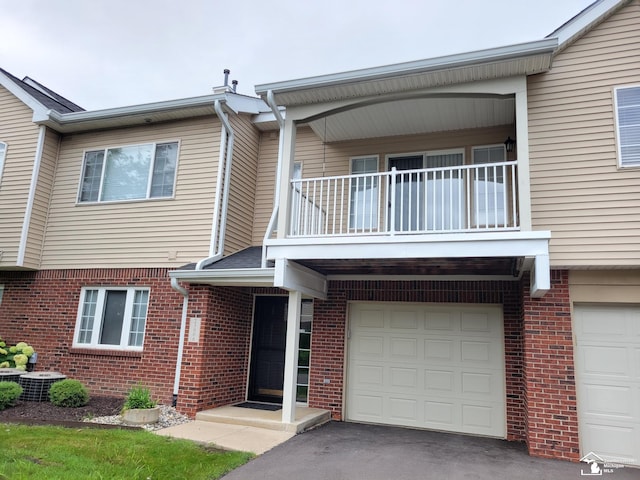 23006 Fairlane Blvd, Woodhaven, MI 48183 - photo 2