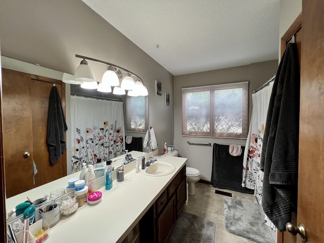 715-717 N Bradley Rd, Mount Pleasant, MI 48858 - photo 8