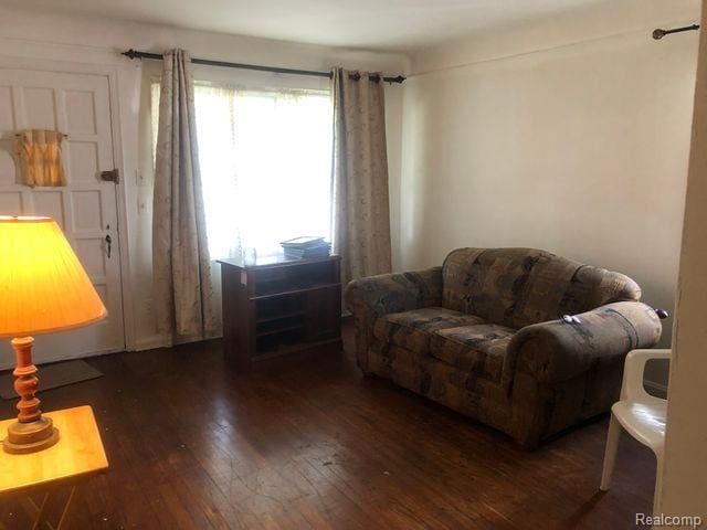 8620 Pierson St, Detroit, MI 48228 - photo 3