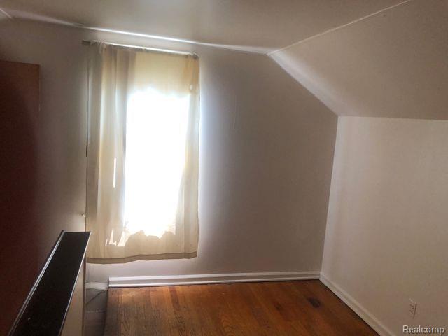 8620 Pierson St, Detroit, MI 48228 - photo 6
