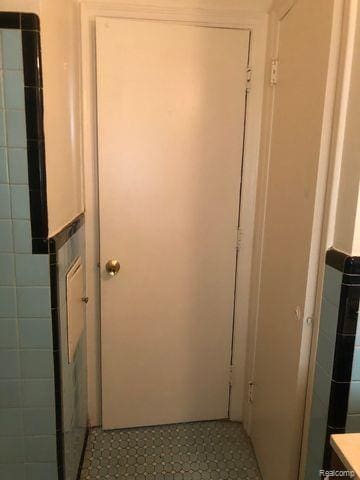 8620 Pierson St, Detroit, MI 48228 - photo 10