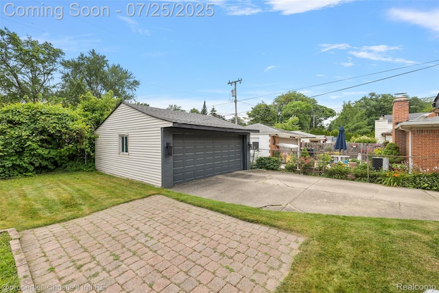 2023 Roslyn Rd, Grosse Pointe Woods, MI 48236 - photo 35