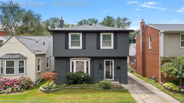 2023 Roslyn Rd, Grosse Pointe Woods, MI 48236 - photo 5