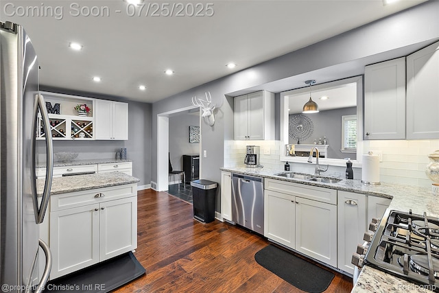 2023 Roslyn Rd, Grosse Pointe Woods, MI 48236 - photo 16