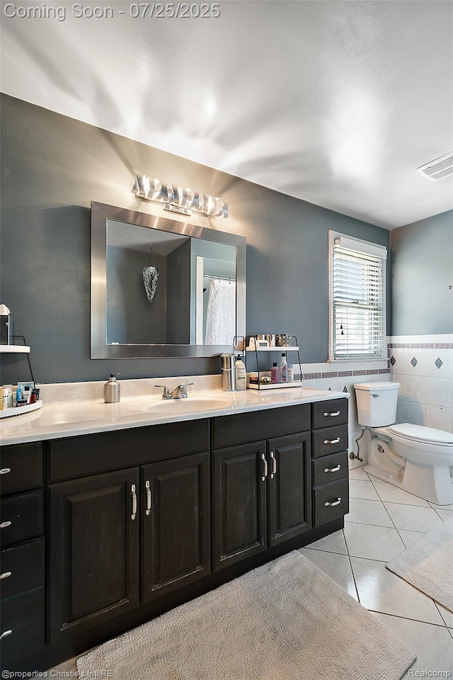 2023 Roslyn Rd, Grosse Pointe Woods, MI 48236 - photo 31
