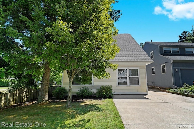 1805 Auburndale Ave, West Bloomfield, MI 48324 - photo 5