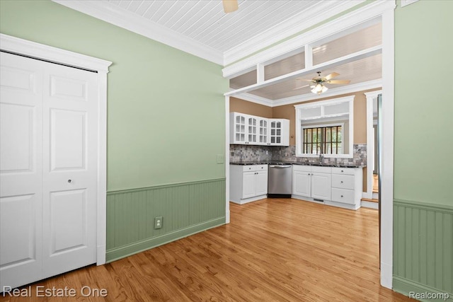 1805 Auburndale Ave, West Bloomfield, MI 48324 - photo 22