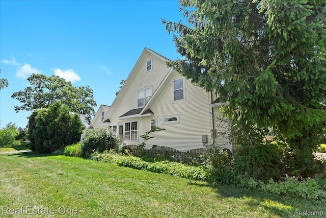 1805 Auburndale Ave, West Bloomfield, MI 48324 - photo 9