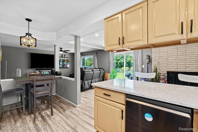 2307 Castleton Dr, Troy, MI 48083 - photo 13
