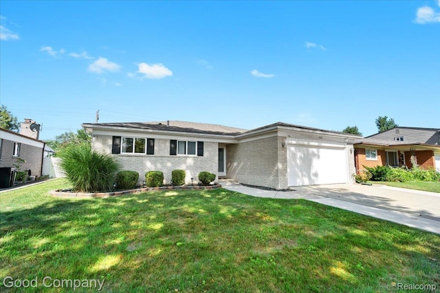 2307 Castleton Dr, Troy, MI 48083 - photo 2