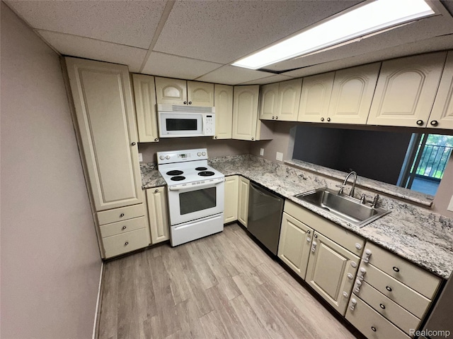 17991 University Park Dr, Livonia, MI 48152 - photo 4