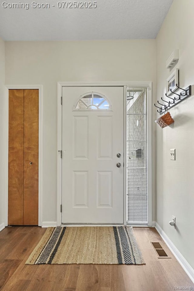 22230 Quail Run Cir Unit 1, South Lyon, MI 48178 - photo 5