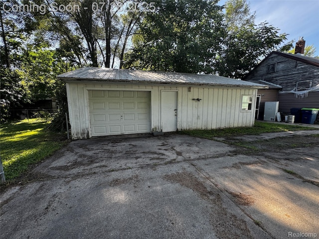 1010 13th St, Bay City, MI 48708 - photo 3