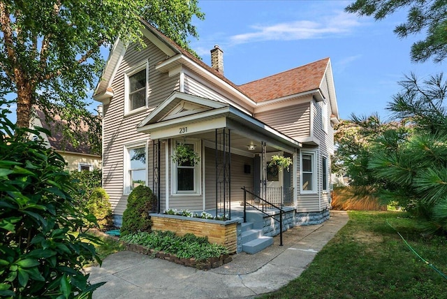 231 W 19th St, Holland, MI 49423 - photo 1