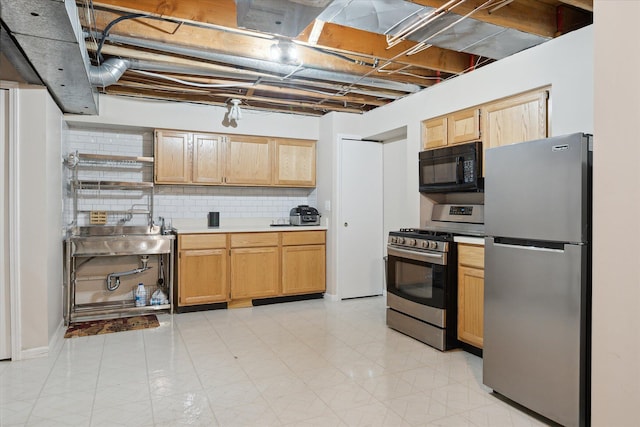 38215 French Pond, Farmington Hills, MI 48331 - photo 40