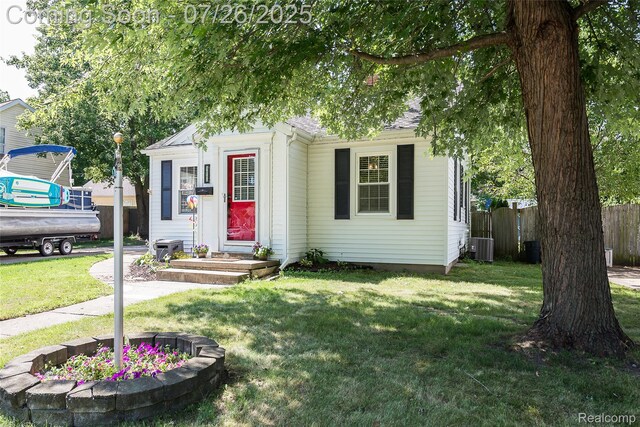 719 Spring St, Howell, MI 48843 - photo 45