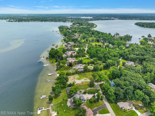 4796 Dow Ridge Rd, Orchard Lake, MI 48324 - photo 22