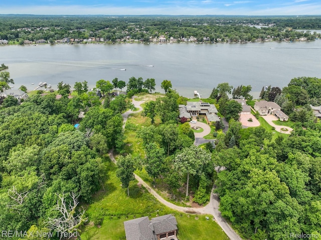 4796 Dow Ridge Rd, Orchard Lake, MI 48324 - photo 1